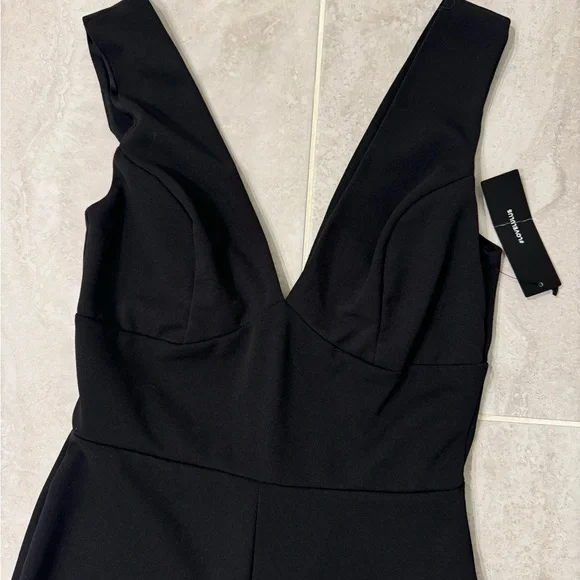NWT Black Lulus Jumpsuit - Picture 2 of 2